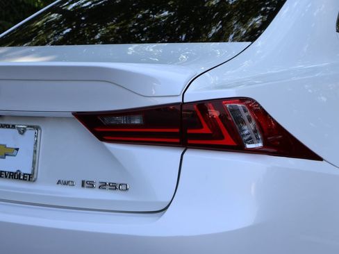 Used 2015 Lexus IS 250 AWD w/ Navigation System Package image 8