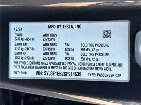Used 2025 Tesla Model 3 Long Range AWD/4WD image 25