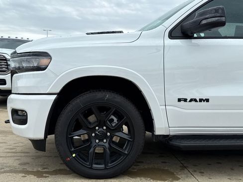 New 2026 RAM 1500 Laramie AWD/4WD image 5
