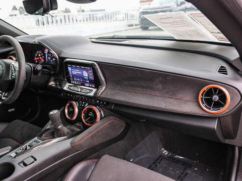 Used 2022 Chevrolet Camaro ZL1 RWD image 13