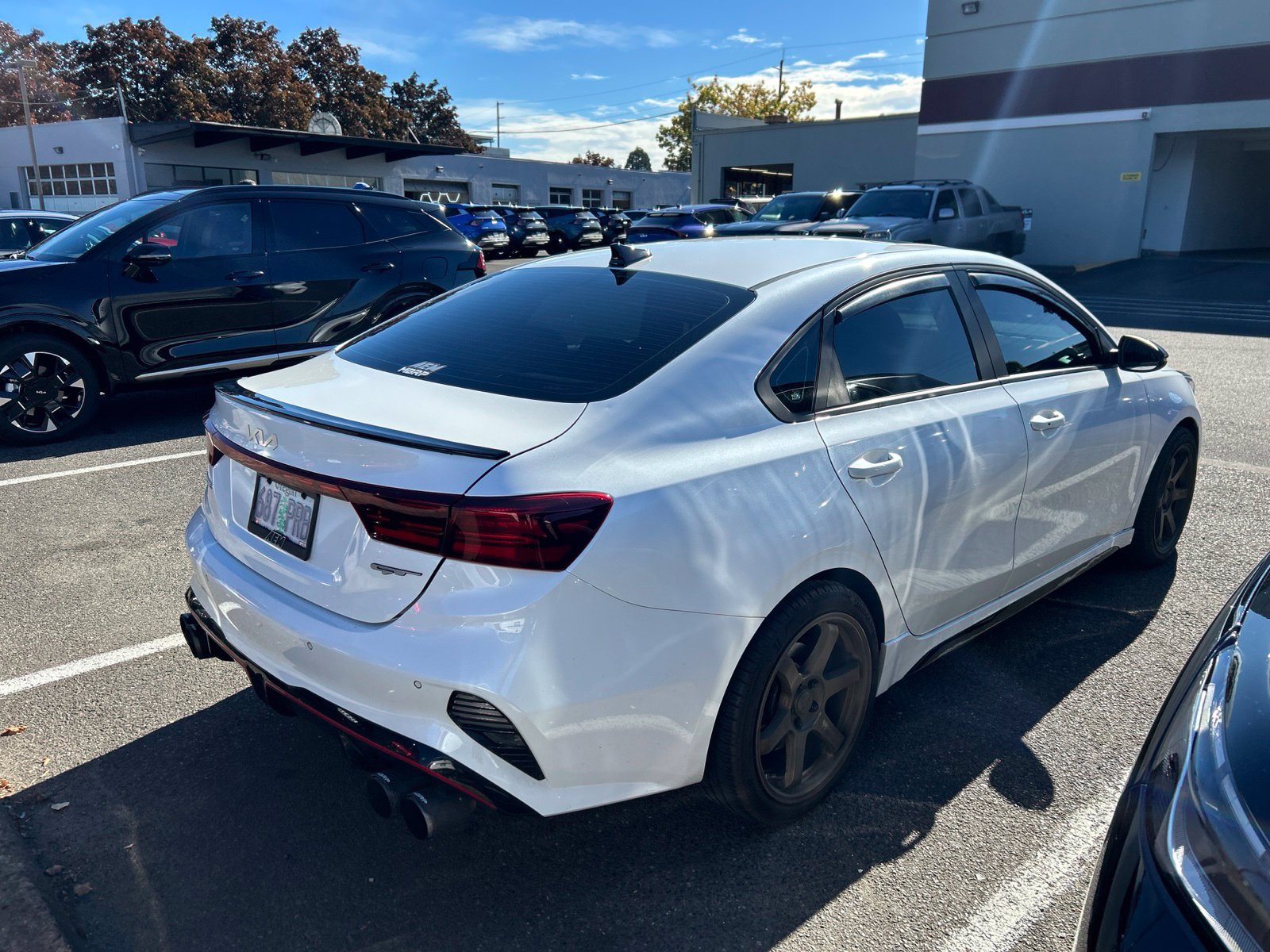 Used 2023 Kia Forte GT w/ GT2 Package FWD image 3