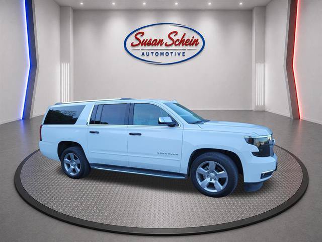 Used 2018 Chevrolet Suburban Premier AWD/4WD image 3