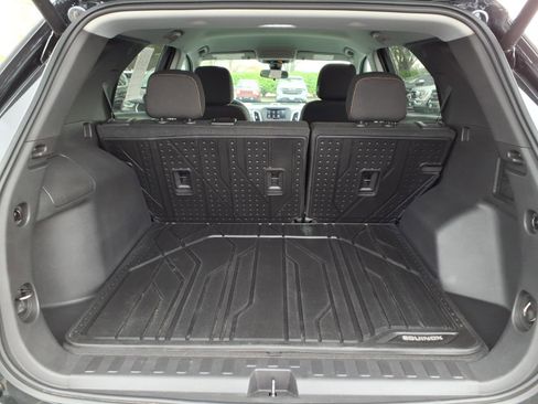 Used 2023 Chevrolet Equinox LT image 30