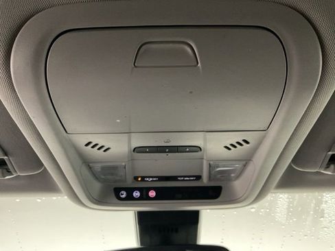 Certified 2021 GMC Terrain SLT image 21