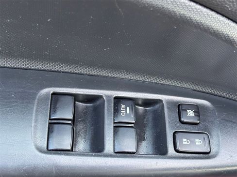 Used 2022 Mitsubishi Mirage ES image 14