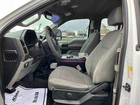 Used 2017 Ford F350 XL w/ Power Equipment Group AWD/4WD image 10