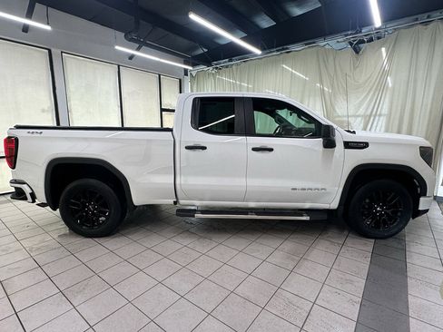 Certified 2023 GMC Sierra 1500 Pro w/ Graphite Edition AWD/4WD image 5
