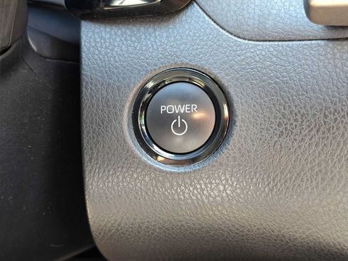 Used 2025 Toyota Camry LE FWD image 33