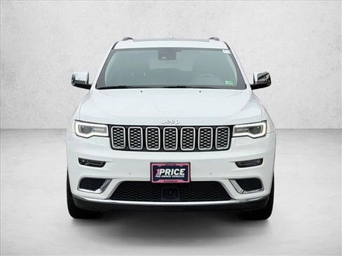Used 2018 Jeep Grand Cherokee Summit image 2