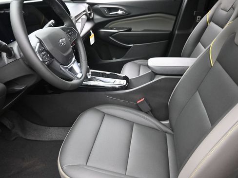 New 2026 Chevrolet Trax ACTIV w/ Driver Confidence Package FWD image 16