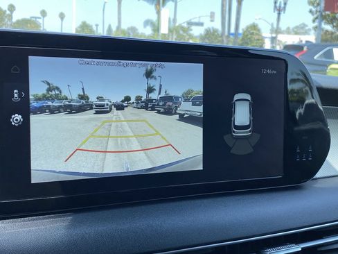 Used 2024 Hyundai Palisade SEL FWD image 31