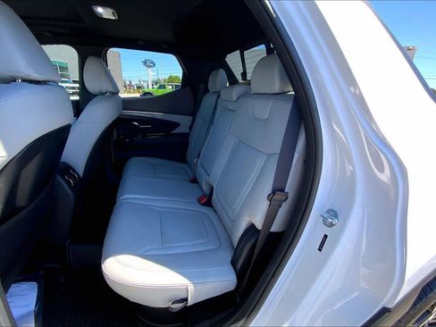 Used 2025 Hyundai Santa Cruz Limited AWD/4WD image 21