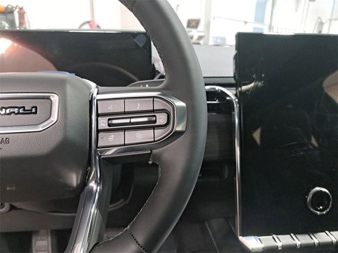 New 2025 GMC Sierra EV Denali image 18