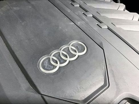 Certified 2023 Audi Q5 2.0T Premium w/ Convenience Package image 32