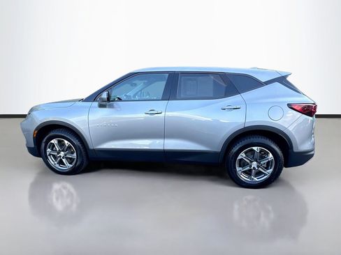 Used 2023 Chevrolet Blazer LT w/ Driver Confidence Package FWD image 4