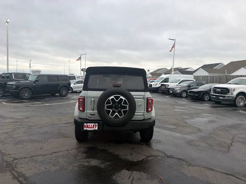 Used 2023 Ford Bronco Outer Banks AWD/4WD image 6