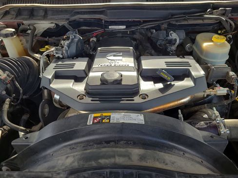 Used 2014 RAM 2500 Laramie w/ Convenience Group AWD/4WD image 17