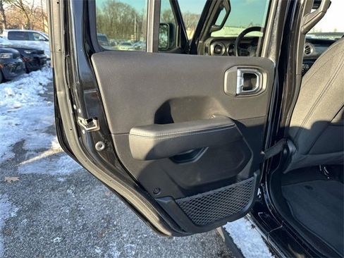 Certified 2021 Jeep Wrangler Unlimited Sahara image 20