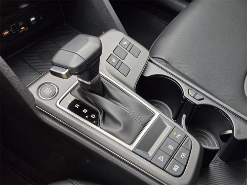 New 2026 Kia Sportage EX FWD image 17