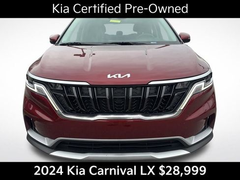 Certified 2024 Kia Carnival LX image 9