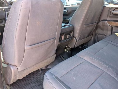 Used 2019 Chevrolet Silverado 1500 RST image 25