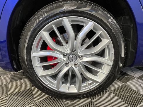 Used 2022 Maserati Levante GT image 19