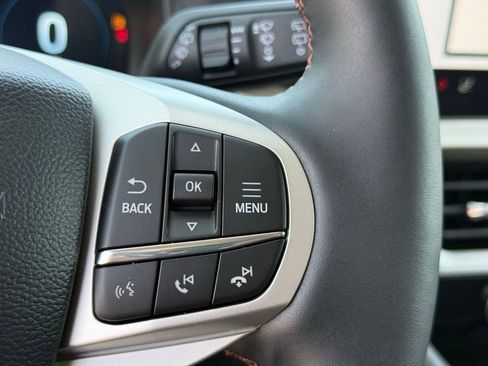 New 2026 Ford Explorer Active w/ Active Comfort Package image 12