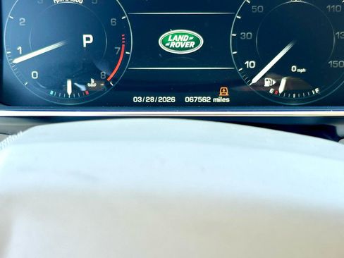 Used 2016 Land Rover Range Rover HSE image 29