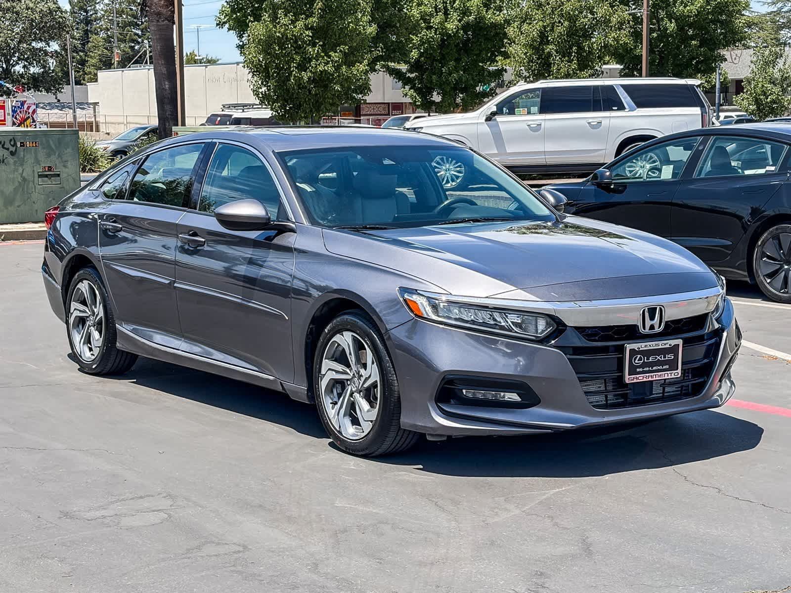 Used 2020 Honda Accord EX image 5