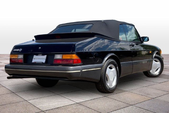 Used 1988 Saab 900 Turbo FWD image 13