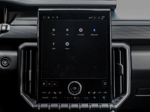 New 2026 GMC Acadia AT4 w/ Luxury Package image 35