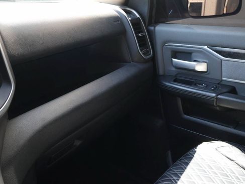Used 2019 RAM 2500 Big Horn AWD/4WD image 15