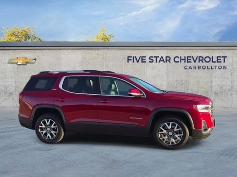 Used 2023 GMC Acadia SLT image 2