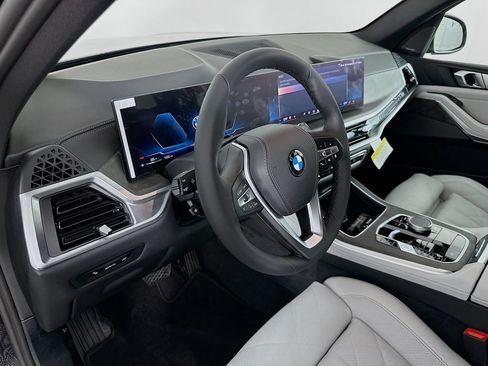 Used 2026 BMW X5 xDrive40i w/ Climate Comfort Package AWD/4WD image 9
