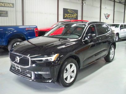 Used 2022 Volvo XC60 B5 Momentum