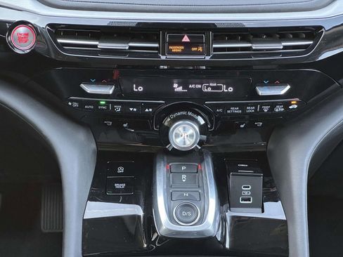 Certified 2024 Acura MDX SH-AWD w/ Technology Package image 21