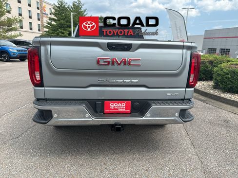 Used 2024 GMC Sierra 1500 SLT w/ SLT Premium Plus Package AWD/4WD image 4