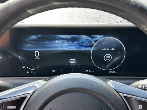 Used 2024 Kia Seltos EX FWD image 24