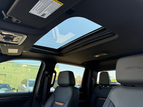 Certified 2024 GMC Sierra 1500 AT4 w/ Technology Package image 33