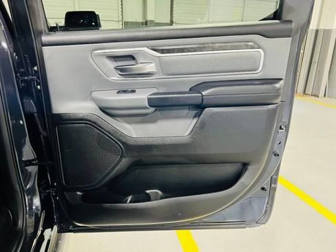Used 2020 RAM 1500 Big Horn AWD/4WD image 33