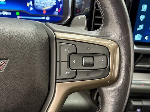 Used 2023 Chevrolet Silverado 1500 High Country image 22