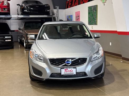 Used 2013 Volvo C30 FWD image 28