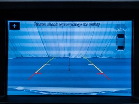 Certified 2017 Ford Explorer XLT w/ Equipment Group 202A image 45