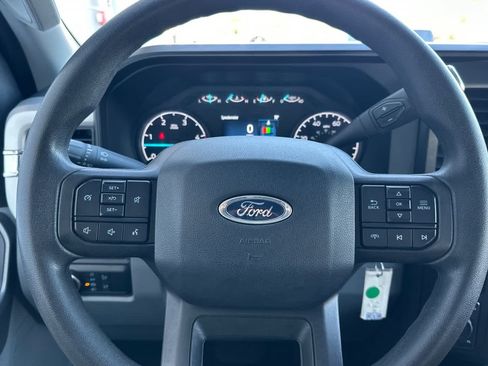 Used 2024 Ford F350 XLT image 21