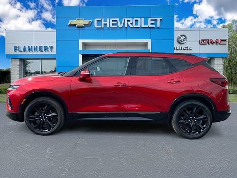 Certified 2022 Chevrolet Blazer RS w/ Enhanced Convenience Package AWD/4WD image 3