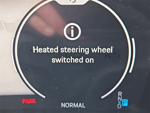 Used 2025 Porsche Macan 4S Electric image 25