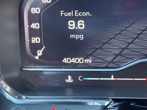 Used 2024 GMC Sierra 1500 SLT image 42