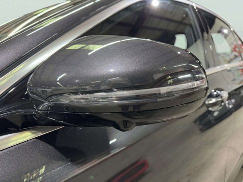 Used 2023 Mercedes-Benz E 350 4MATIC Sedan image 10