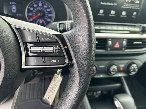 Used 2021 Kia Forte LXS image 20