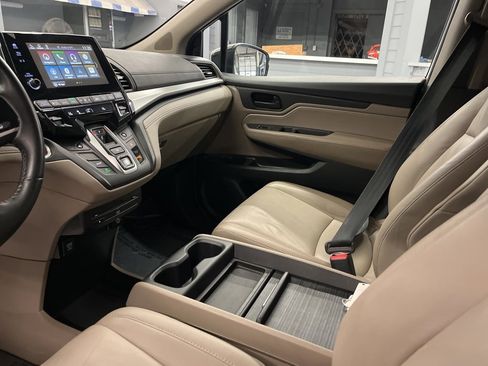 Used 2018 Honda Odyssey EX-L image 13